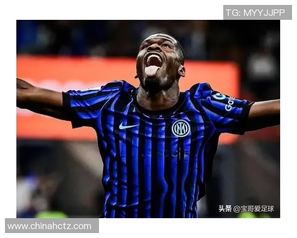 AC米兰与那不勒斯激战正酣 双方力争巩固争冠位置展开激烈较量