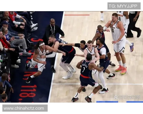 国王队与快船队的激烈对决揭示了NBA季后赛的悬念与精彩瞬间